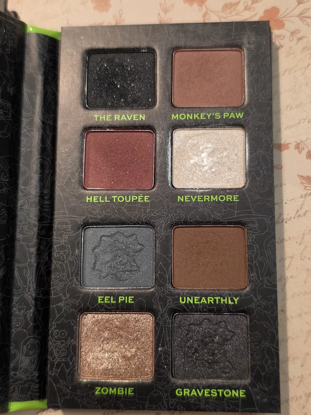The Simpsons x Revolution Treehouse of Horror Eyeshadow Palette - Black